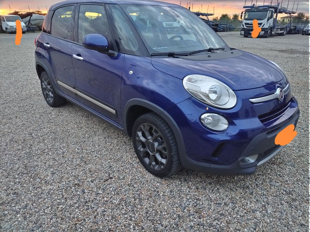 5328805  FIAT 500L 1.4 T-Jet gpl